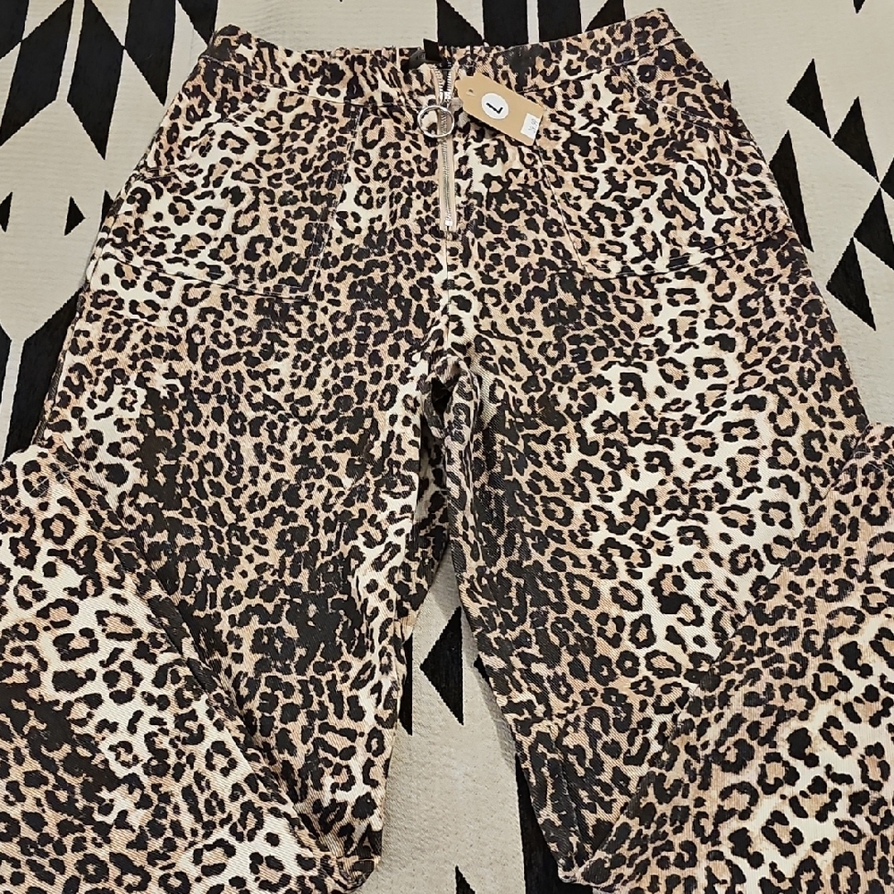 Stylish Leopard Print Wide Leg Pants
